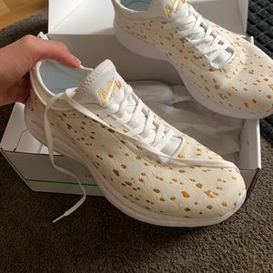 APL Phantom sneakers size 10.5